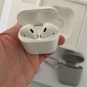 AirPods Series 2